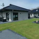 Devilina Mit Sauna Am Harkebruegger Feriehus