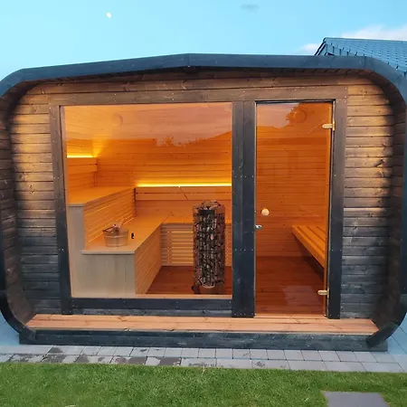 Devilina Mit Sauna Am Harkebruegger Feriehus
